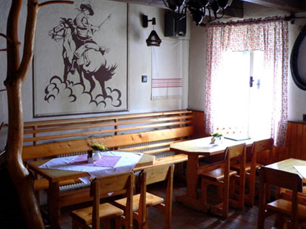 Motel Pod Stromisom Vlachovo Εξωτερικό φωτογραφία